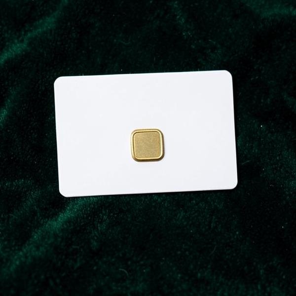 بطاقة NFC ذكية